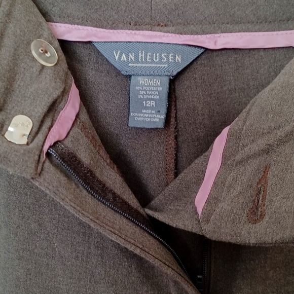 Dress pants - Picture 3 of 5